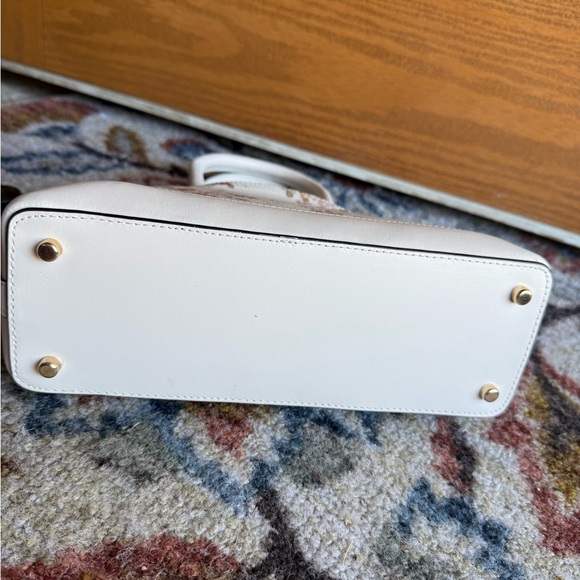 Coach Floral Crossbody Bag - Cream and Pink - Picture 4 of 9